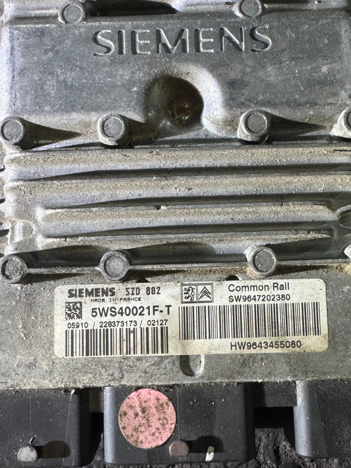 5WS40021F T Siemens SID802 SW9647202380 Engine ECU Unit