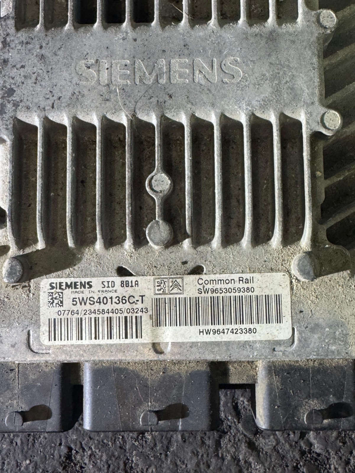 5WS40136C T Siemens SID801A SW9653059380 Engine ECU Module