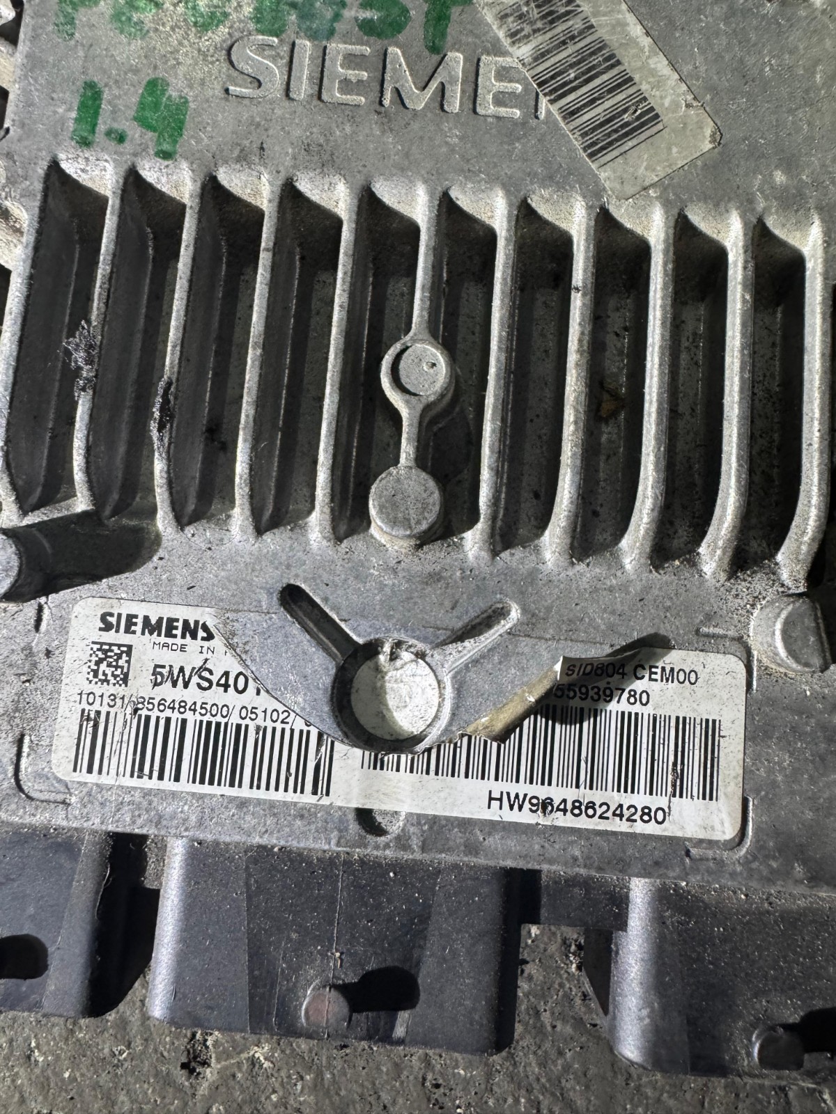 5WS40171C T Siemens SID804 9655939780 Engine Control Unit ECU