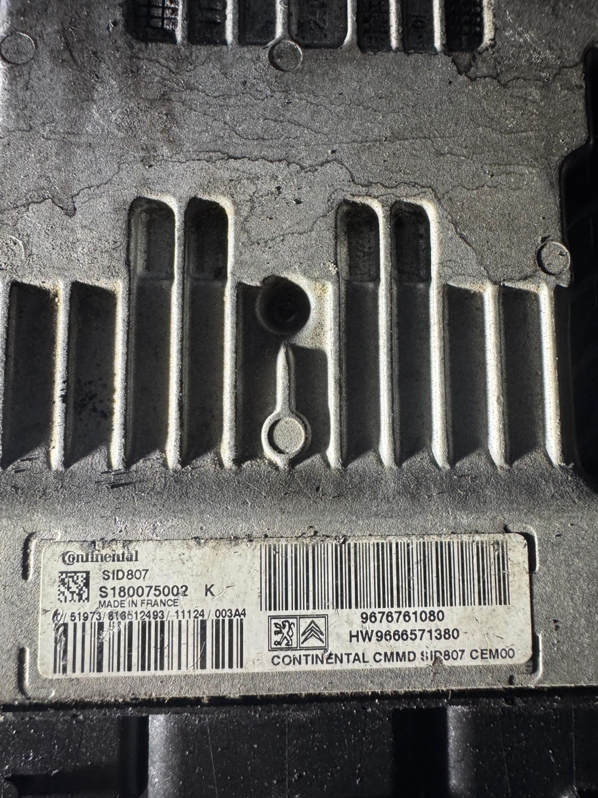 S180075002 K Continental SID807 9676761080 Engine Control Unit ECU
