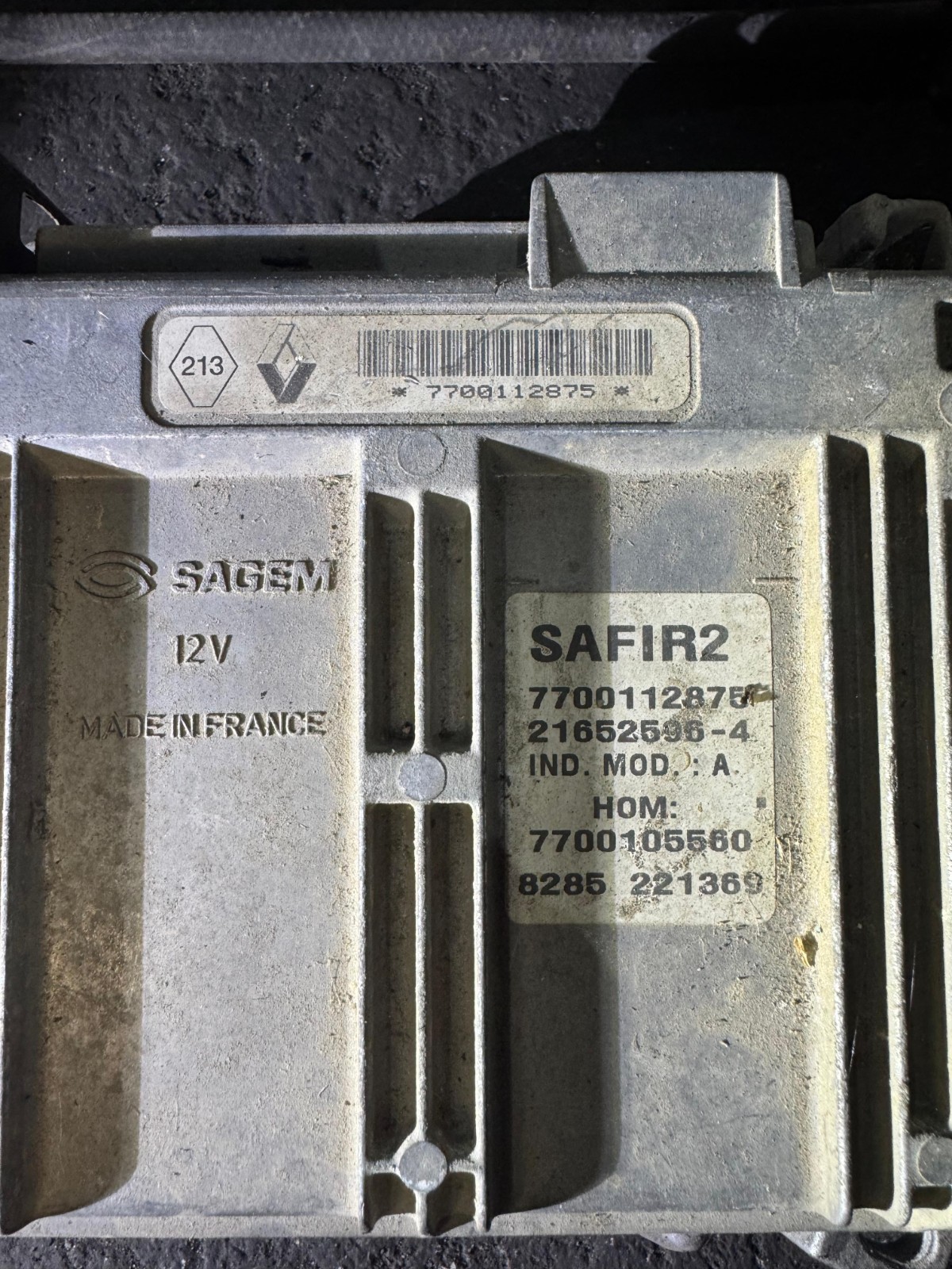 7700112875 Sagem Safir2 7700105560 21652596 Engine ECU Unit
