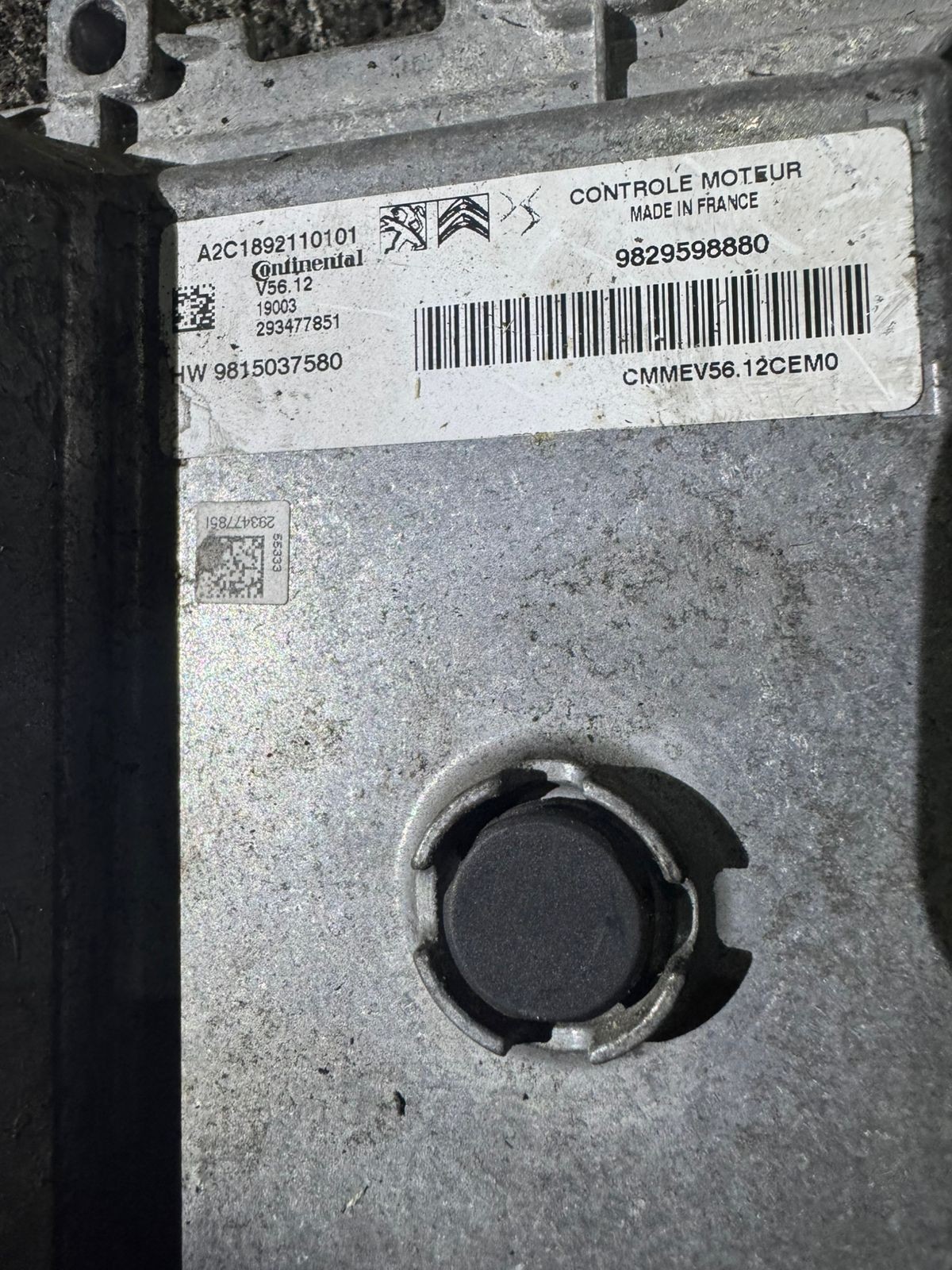 A2C1892110101 Continental V56.12 9829598880 Engine Control Unit