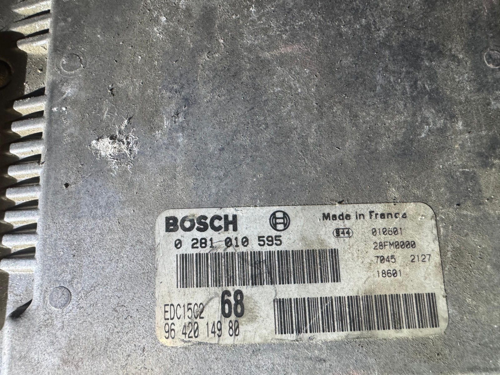 9642014980 Bosch EDC15C2 0281010595 Diesel Engine ECU
