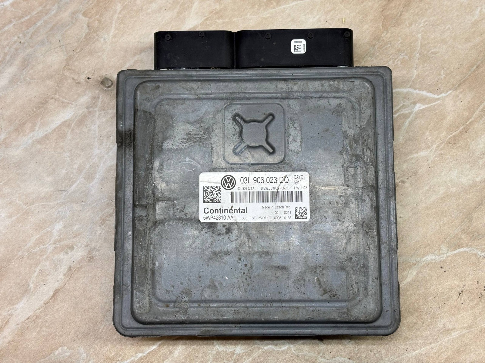 03L906023DQ Continental PCR2.1 5WP42810AA VW Audi Engine ECU