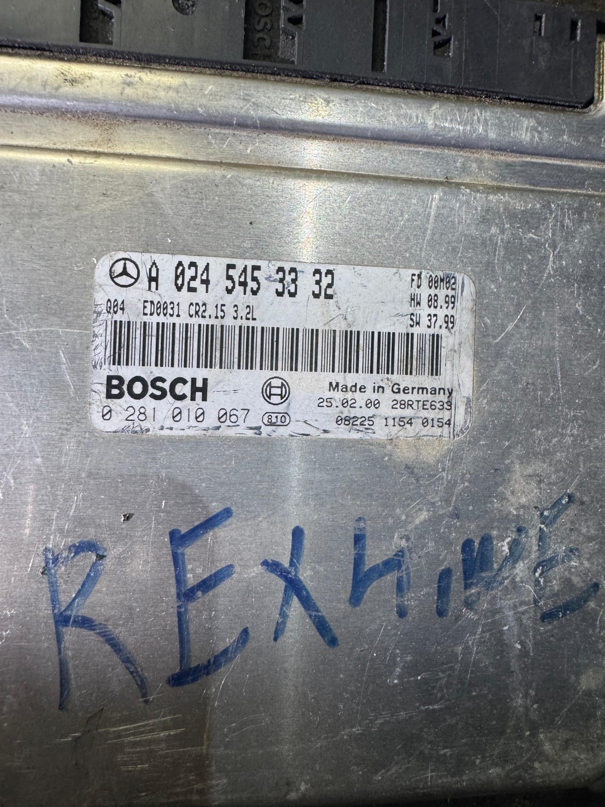 A0245453332 Bosch CR2.15 0281010067 Mercedes Engine ECU Module