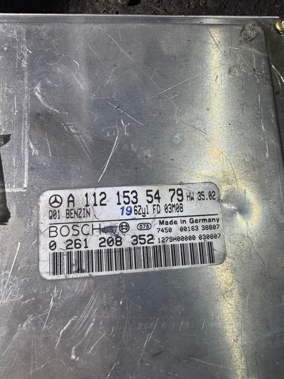 A1121535479 Bosch ME2.8 0261208352 Mercedes Engine Control Unit