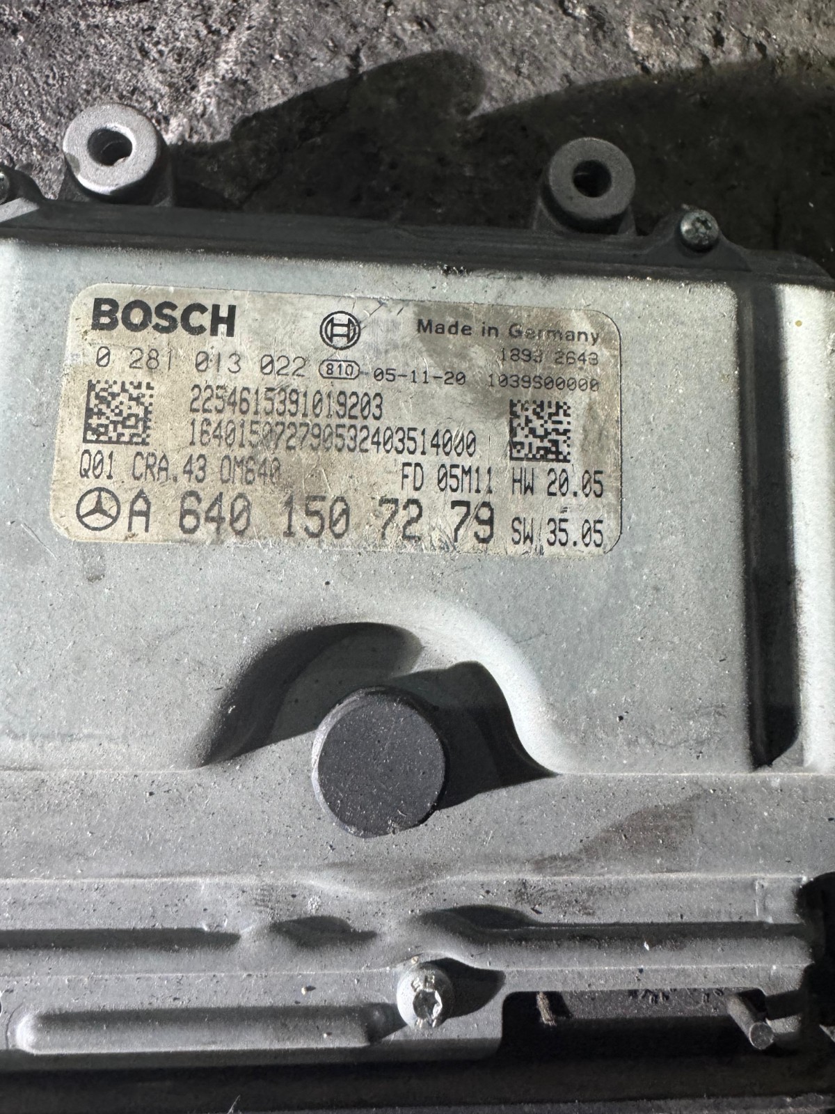 A6401507279 Bosch EDC16C32 0281013022 Mercedes CDI Engine ECU