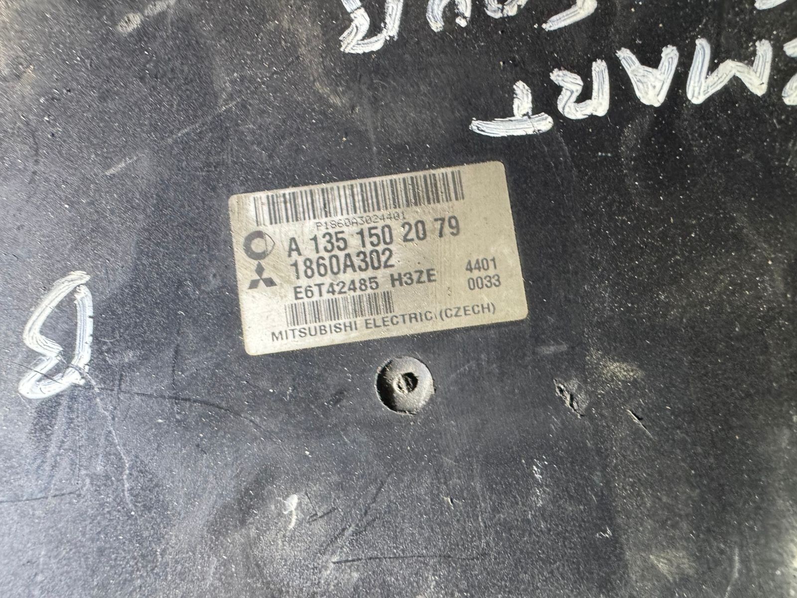 A1351502079 Mitsubishi 1860A302 E6T42485 H3ZE Smart Engine ECU