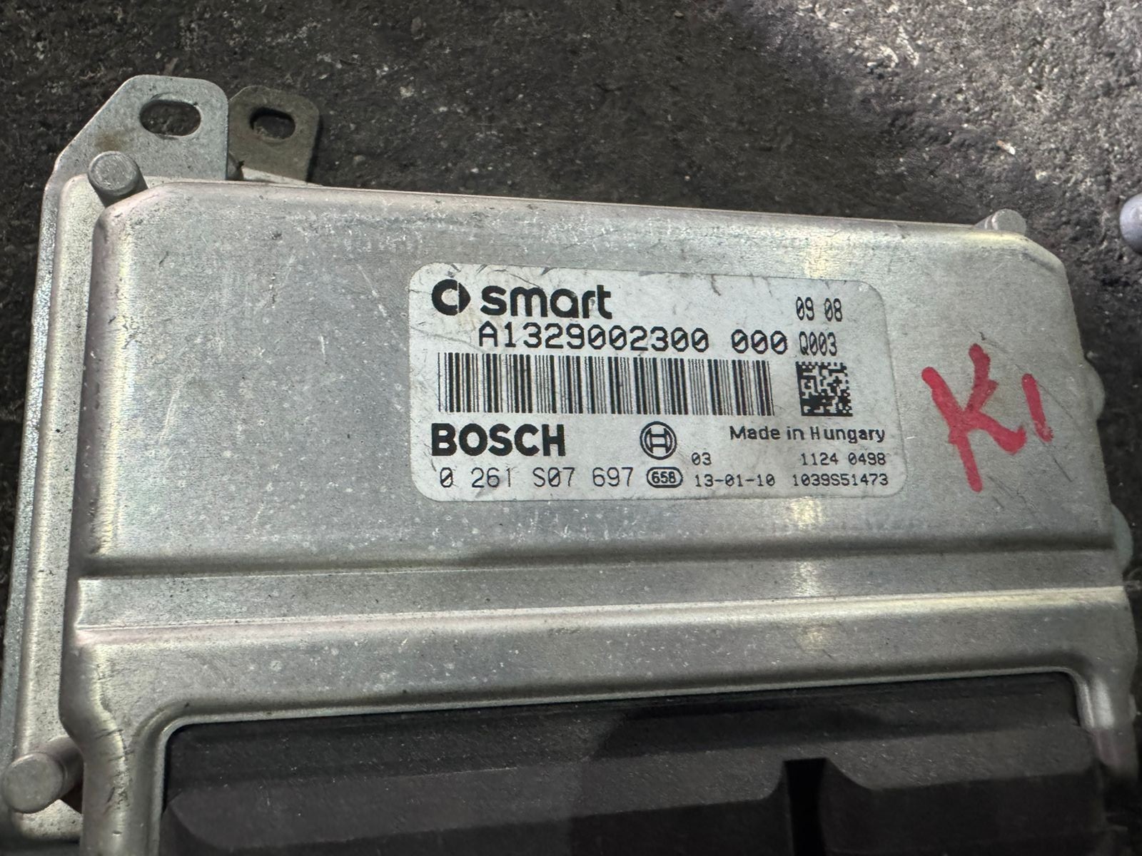 A1329002300 000 Bosch ME7.7.0 0261S07697 Mercedes Engine Control Unit