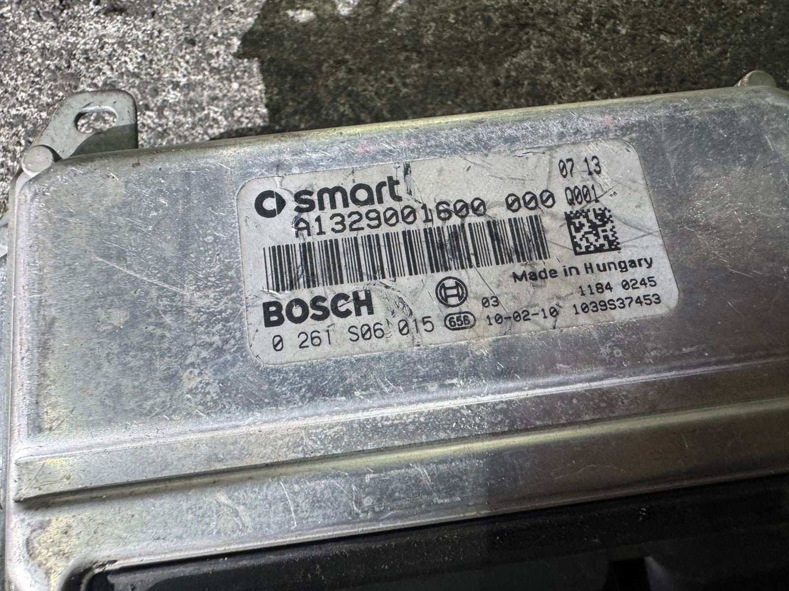 A1329001600 Bosch ME7.0.0 0261S06015 Mercedes Engine ECU Module