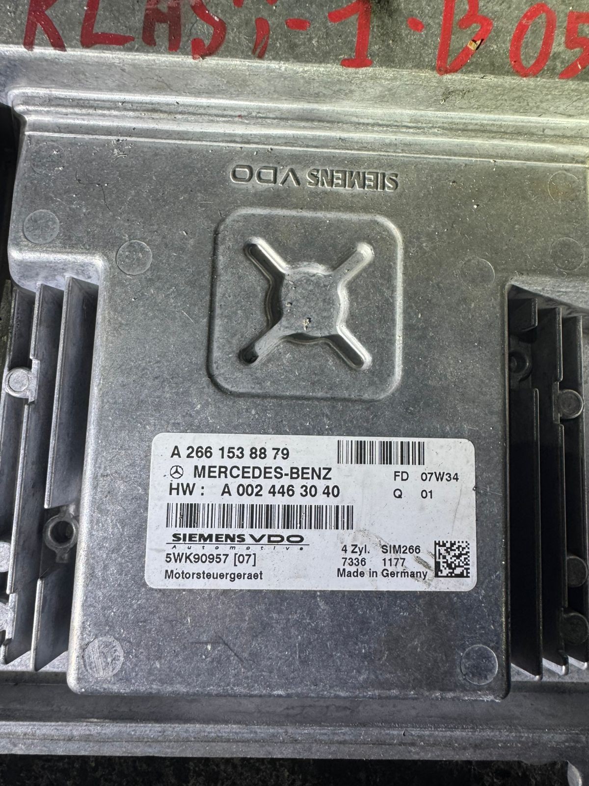 A2661538879 Siemens VDO 5WK90957 07 Mercedes Engine ECU