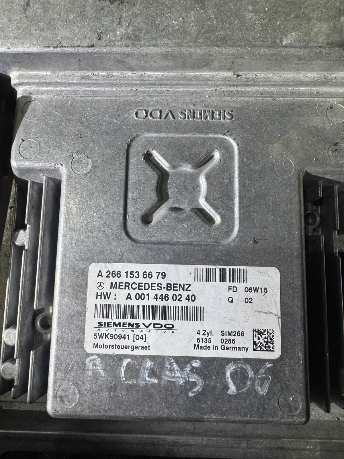 A2661536679 Siemens VDO SIM266 5WK90941 04 Mercedes Engine ECU