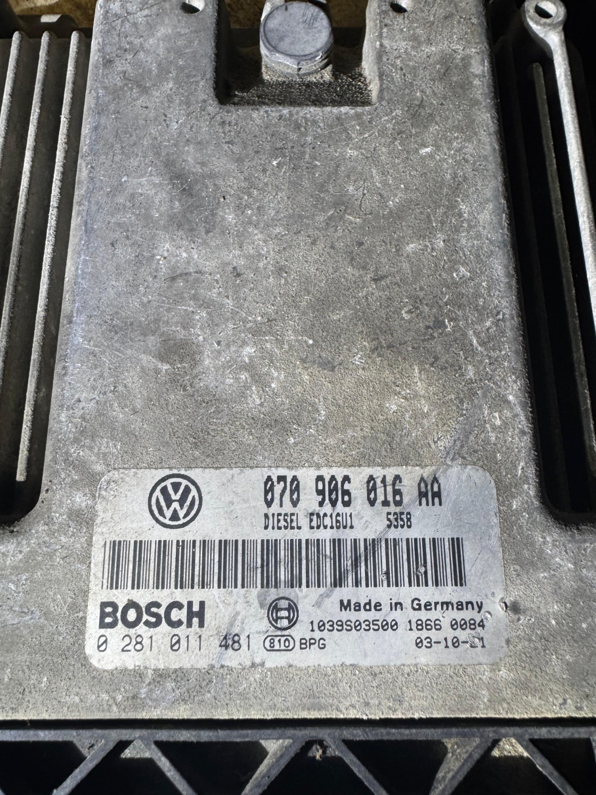 070906016AA Bosch EDC16U1 0281011481 VW Audi Engine ECU Module