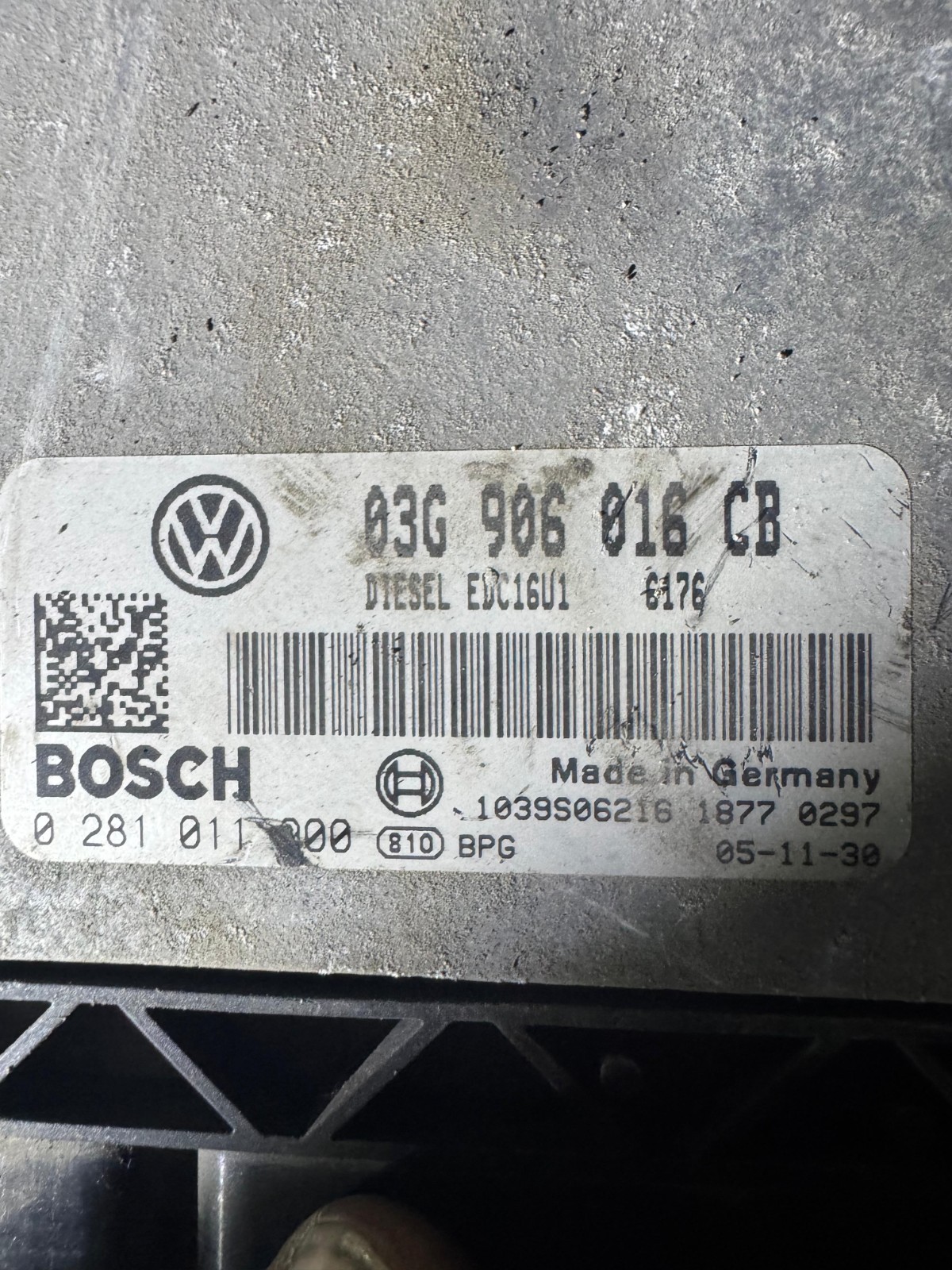03G906016CB Bosch EDC16U1 0281011900 VW Audi Engine ECU Unit