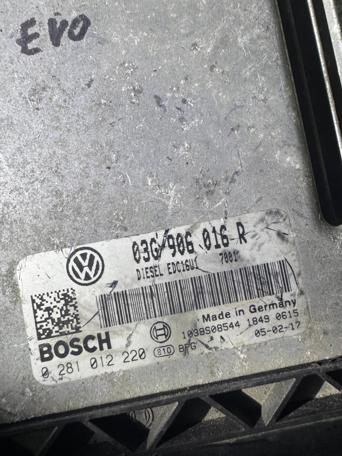 03G906016R Bosch EDC16U1 0281012220 VW Audi Skoda Engine ECU