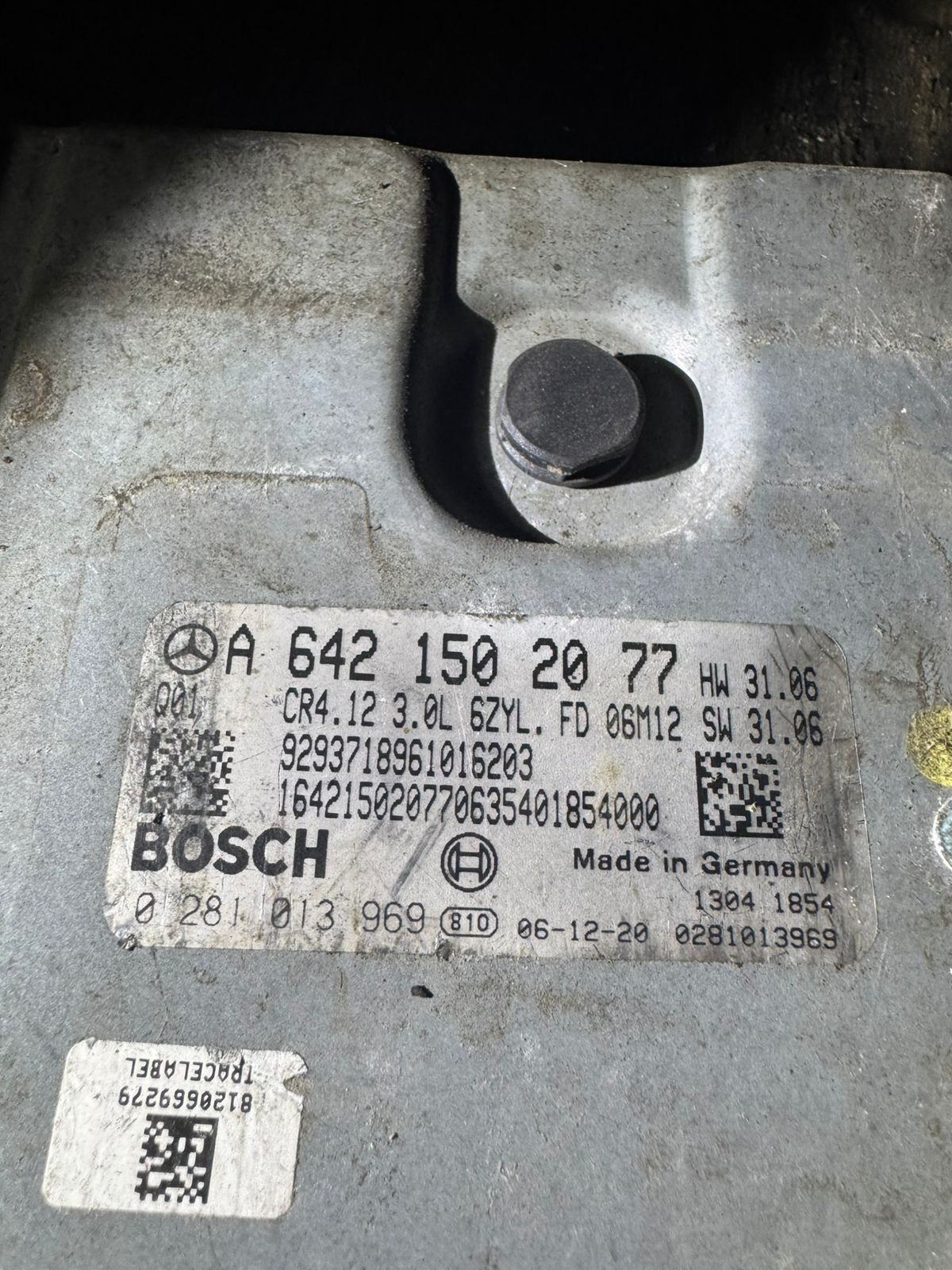 A6421502077 Bosch EDC16CP31 0281013969 Mercedes CDI Engine Control Un