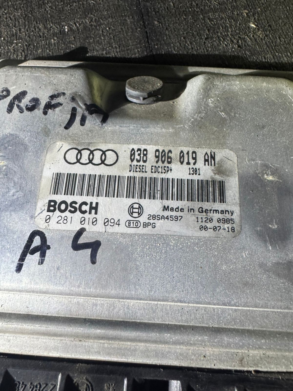 038906019AN Bosch EDC15P+ 0281010094 VW Audi Engine ECU