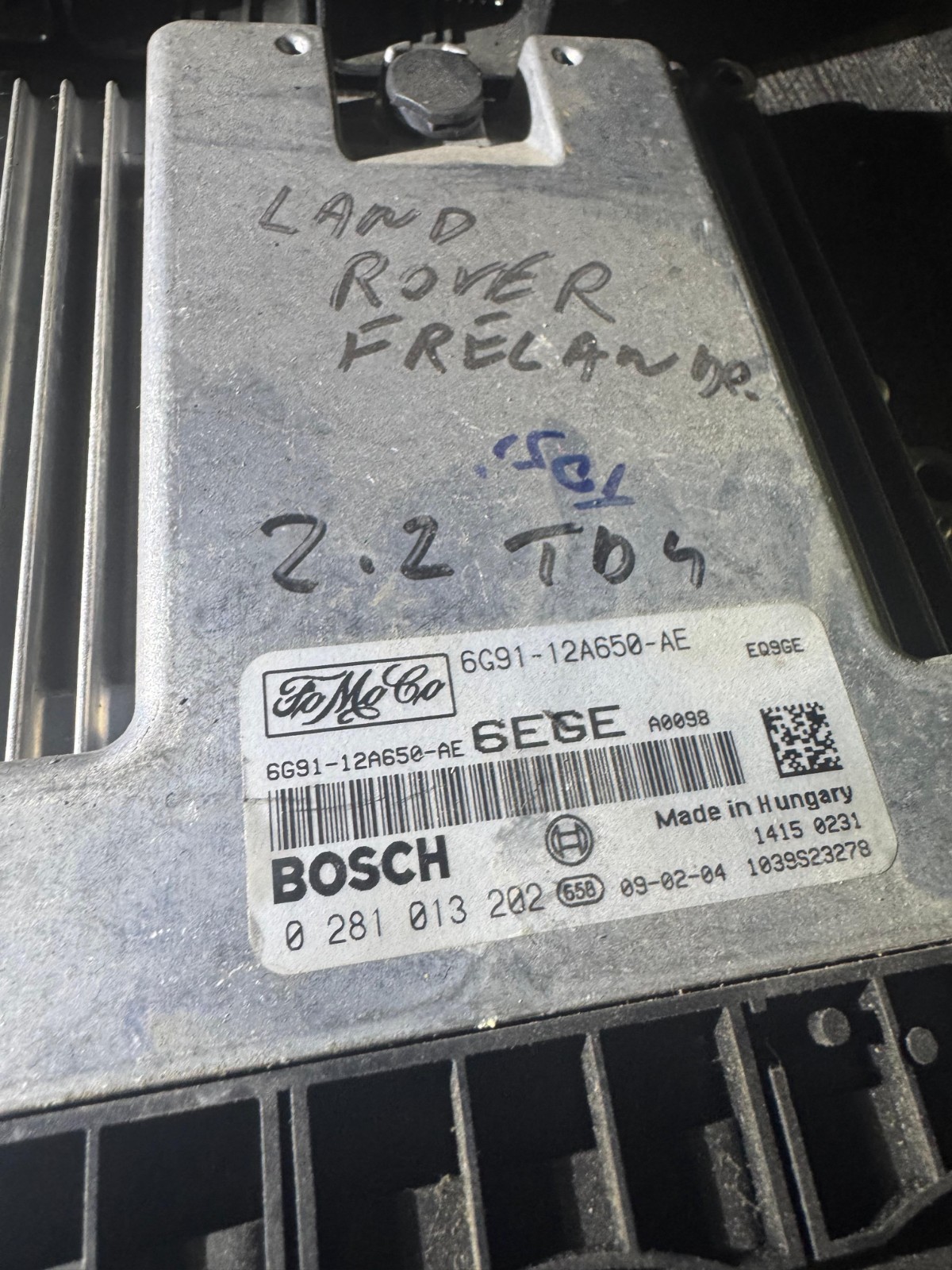 6G91 12A650 AE Bosch 6EGE 0281013202 Ford Engine ECU