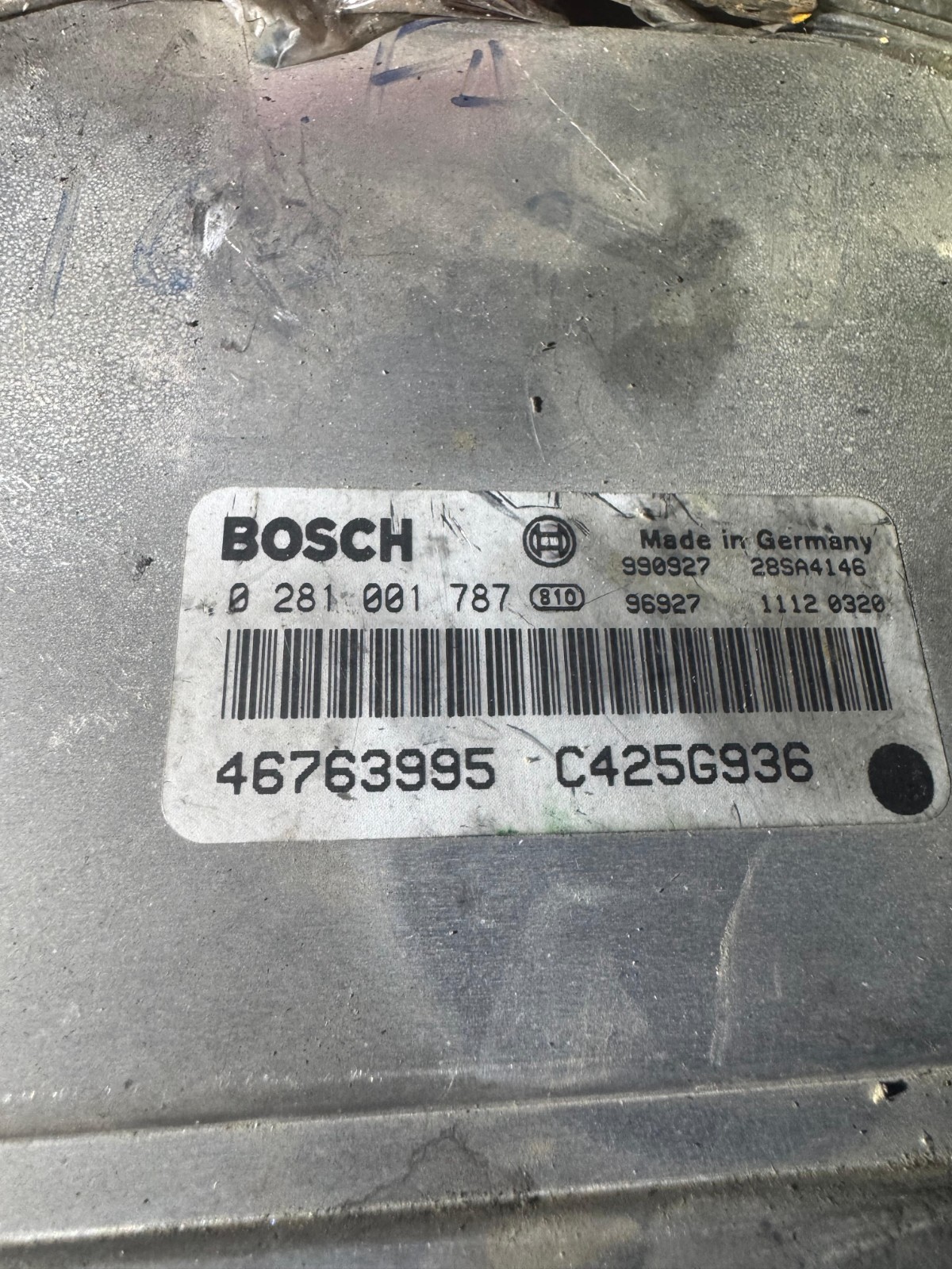 46763995 Bosch C425G936 EDC15C 0281001787 Fiat Engine ECU