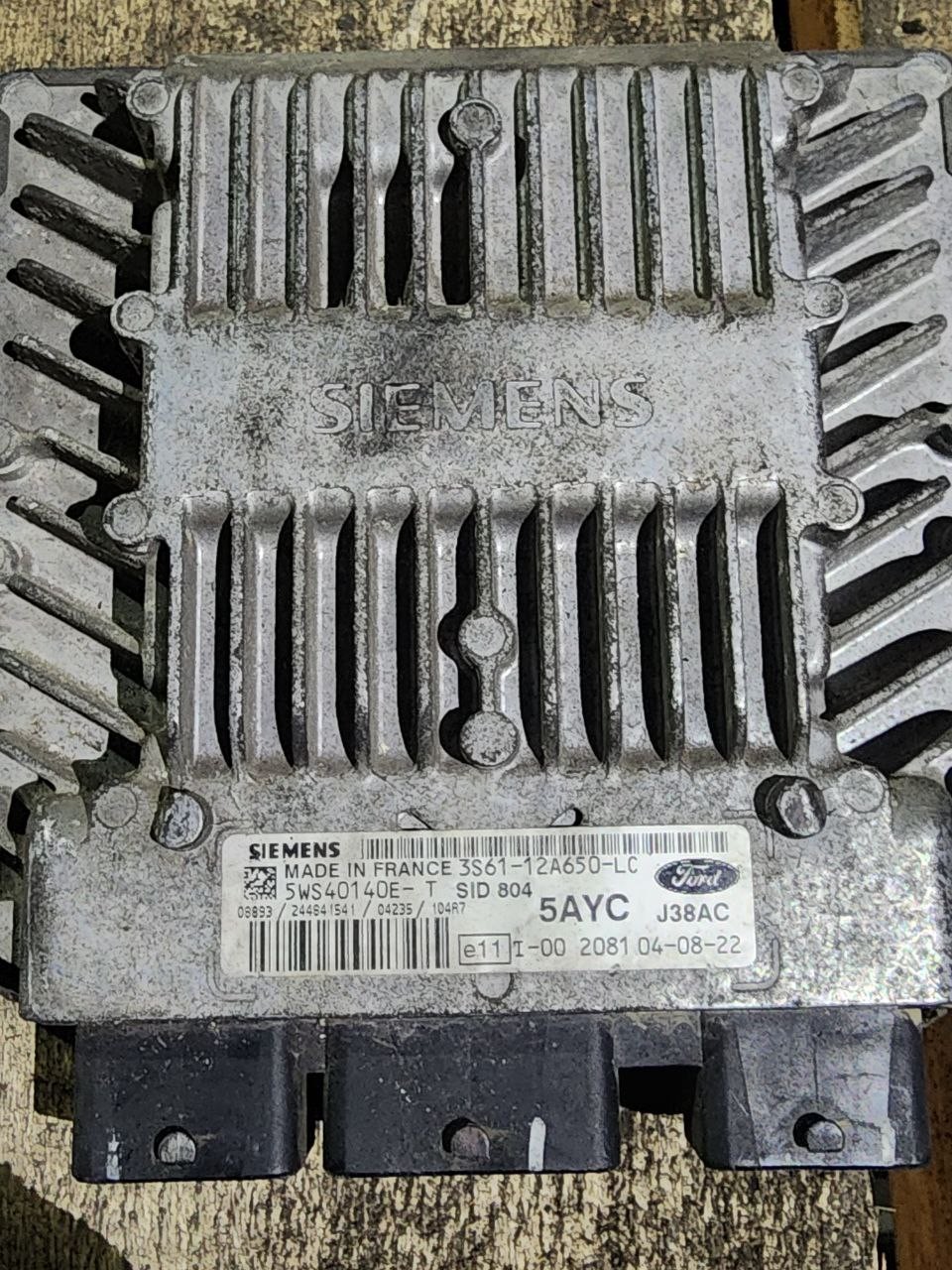 3S61 12A650 LC Siemens 5AYC J38AC SID804 5WS40140E T Ford ECU