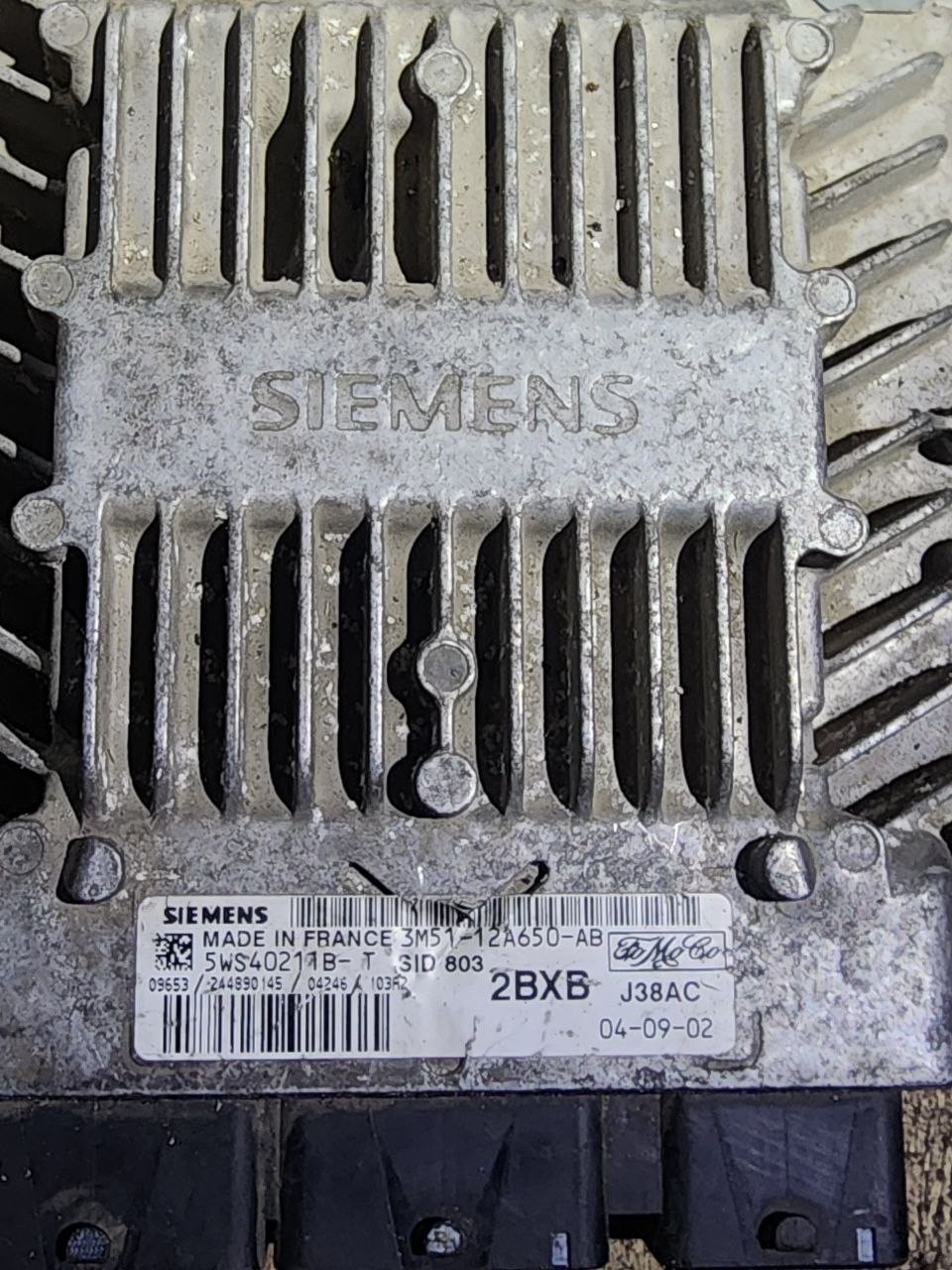3M51 12A650 AB Siemens 2BXB J38AC SID803 5WS40211B T Ford ECU