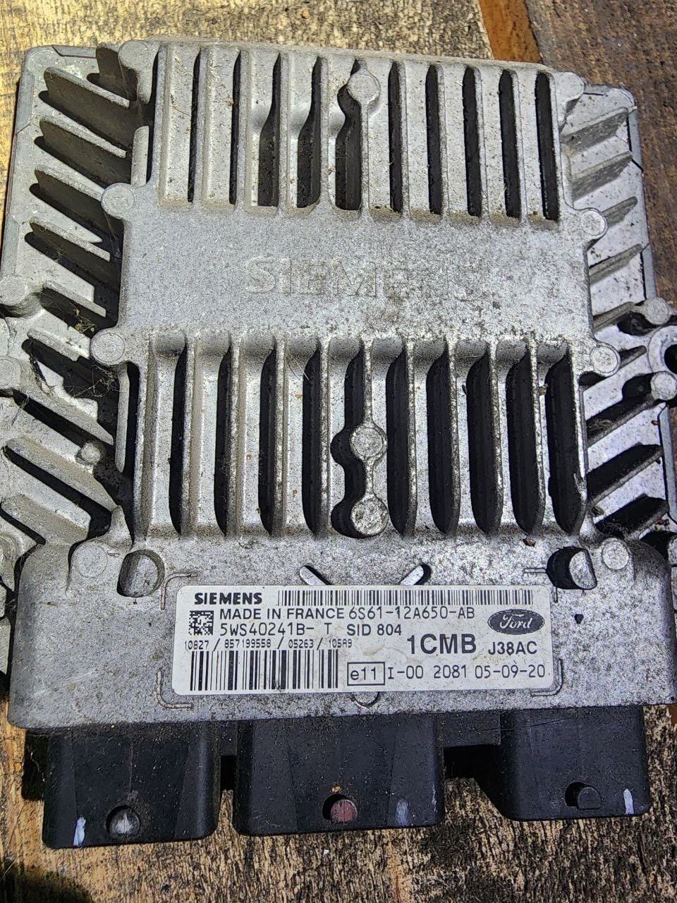 6S61 12A650 AB Siemens 1CMB J38AC SID804 5WS40241B T Ford ECU