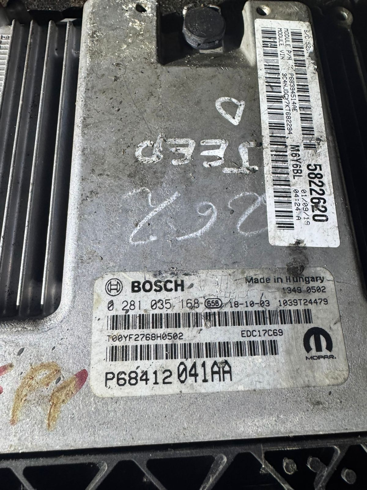 P68412 041AA Bosch EDC17C69 0281035168 Chrysler Dodge Engine ECU
