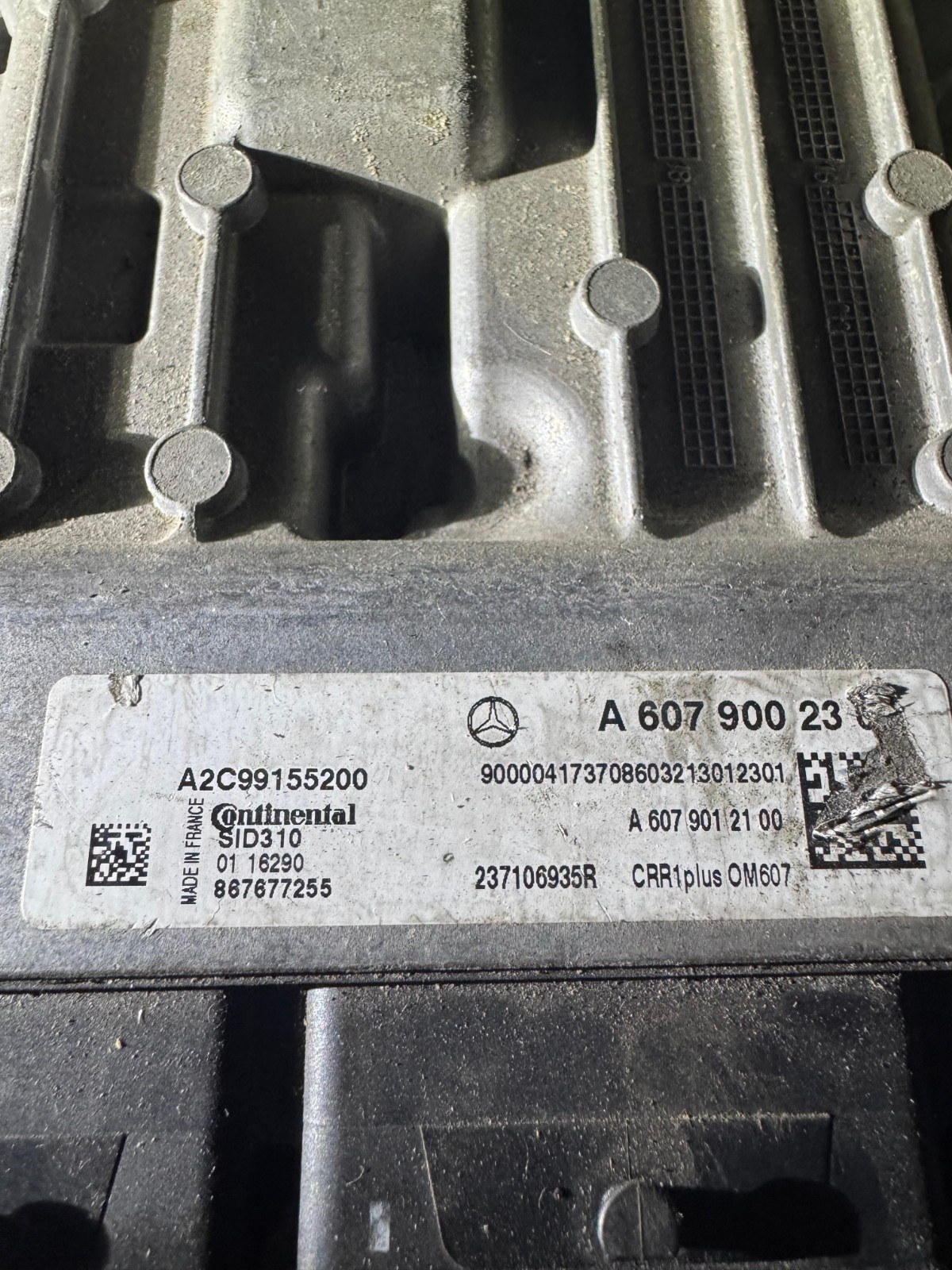A6079002300 Continental SID310 237106935R A2C99155200 ECU