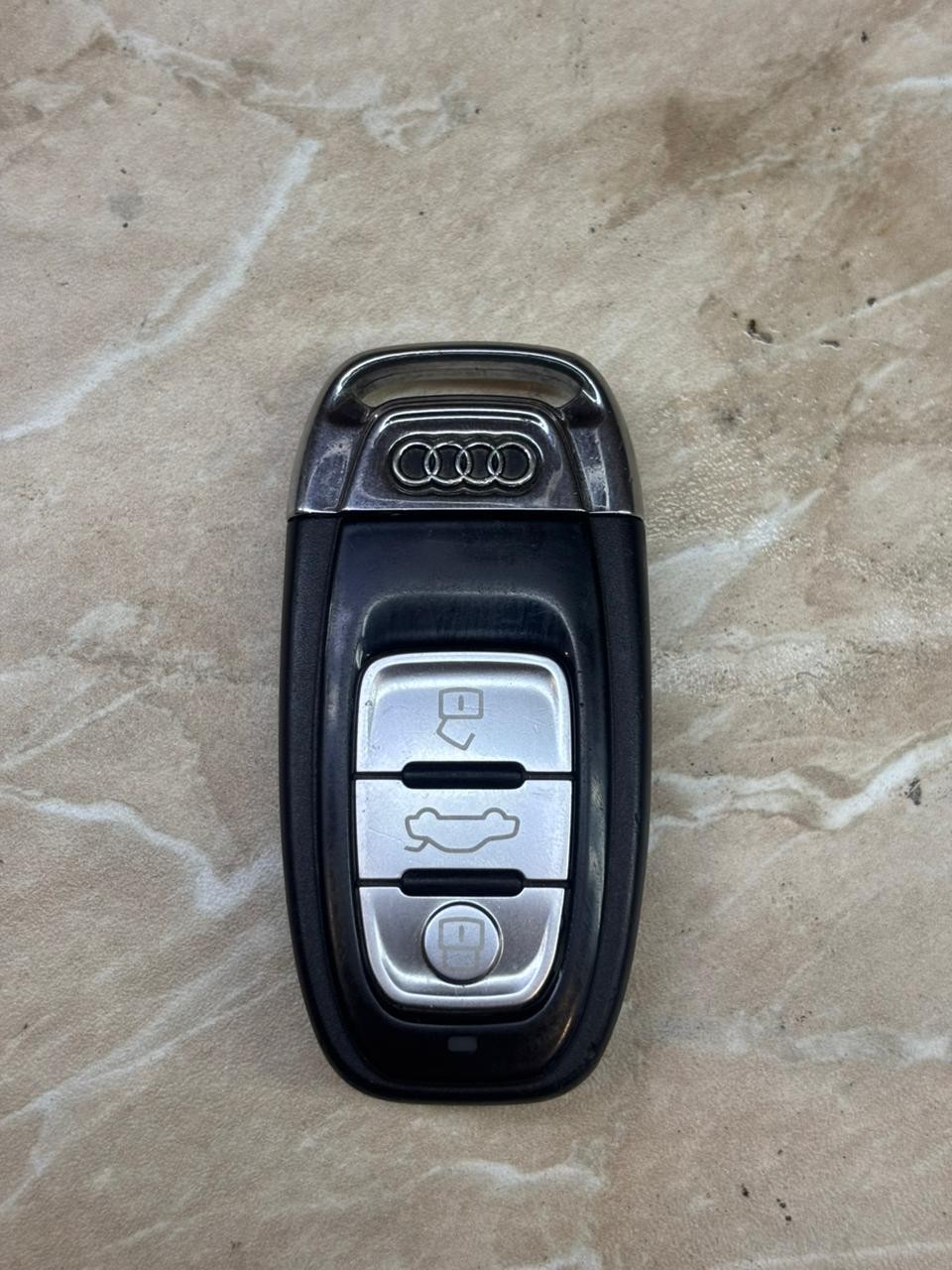 Audi Smart Key 4H0 959 754 DD – Virgin / Unlocked – With Blade – OEM Keyless FOB