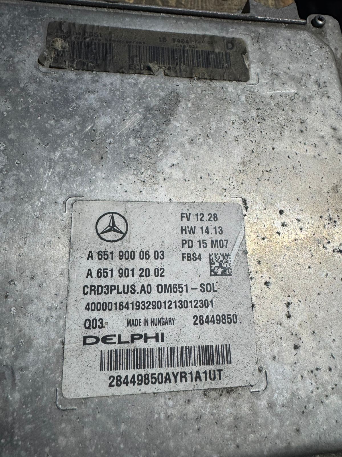 Mercedes ECU A6519000603 Delphi CRD3PLUS.A0 28449850 Engine Module