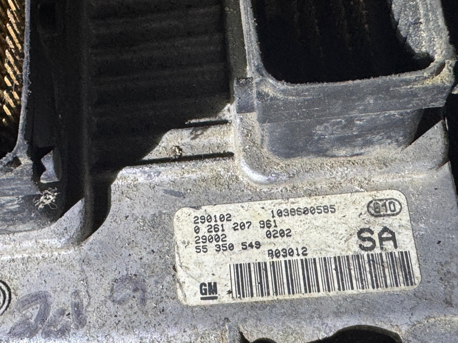 Fiat ECU 55350549 Bosch 0261207961 Engine Control Unit