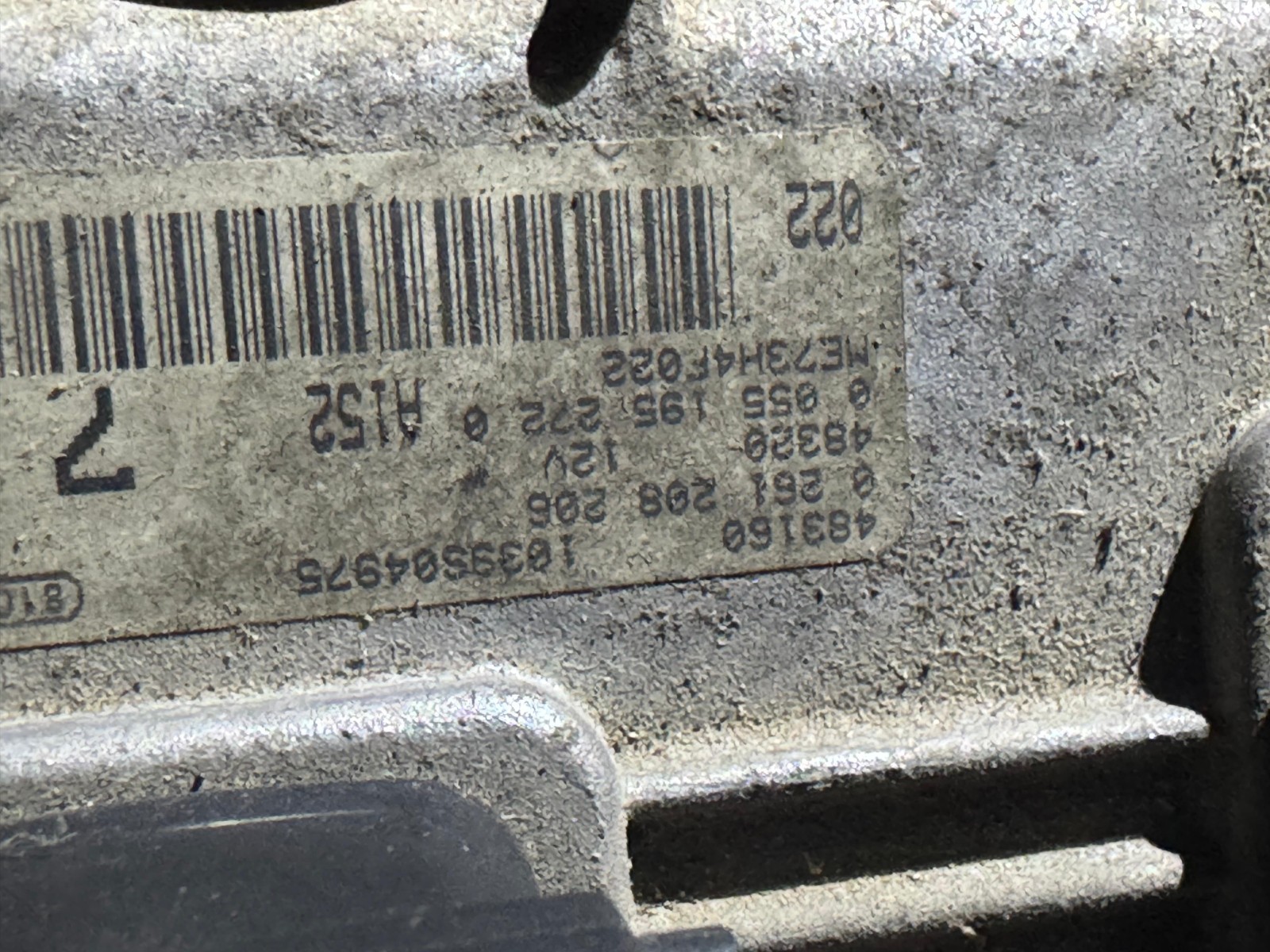 ECU 0055195272 Bosch 0261208206 Engine Control Unit