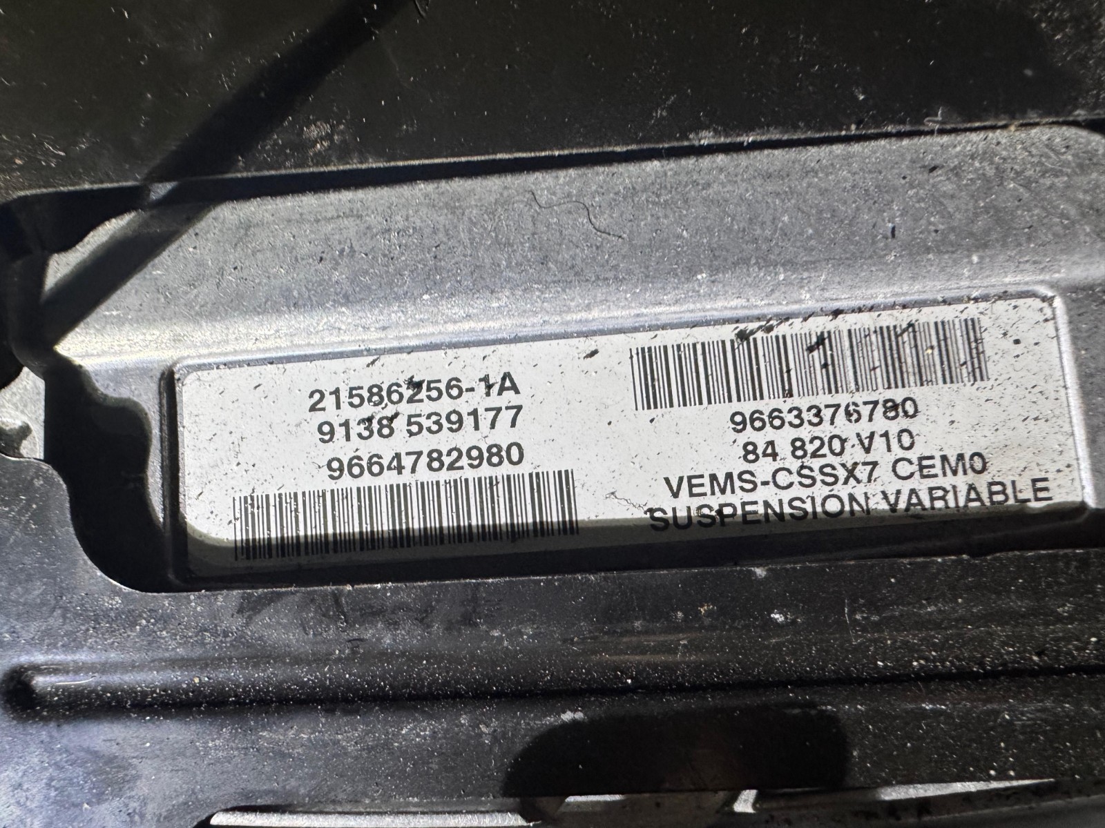Peugeot Citroen ECU 21586256 1A Valeo 9664782980 9663376780