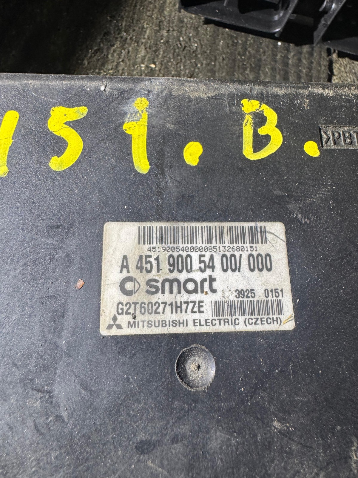 Smart ECU A4519005400 Mitsubishi G2T60271H7ZE Engine Module