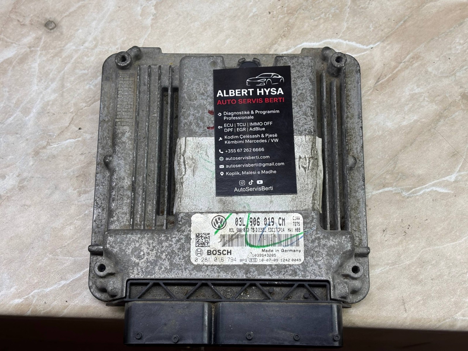VW ECU 03L906019CM Bosch 0281016794 EDC17CP14 Engine Unit