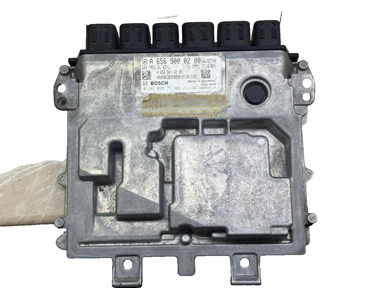 Mercedes ECU A6569000200 Bosch MD1CP001 0281033751 Engine Control Unit