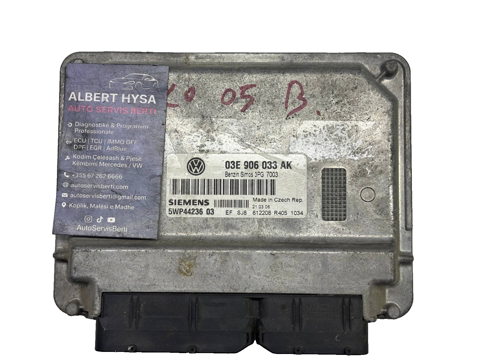 VW ECU 03E906033AK – Siemens SIMOS 3PG – 5WP44236 03 Petrol Engine Control Unit
