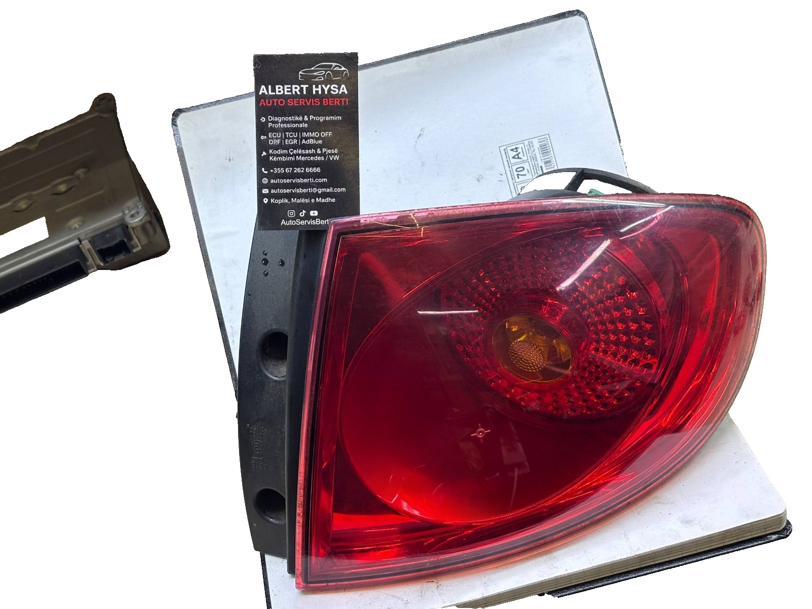 VW Polo 9N Tail Light – Rear Lamp 5P0945096 / 5P0945112B