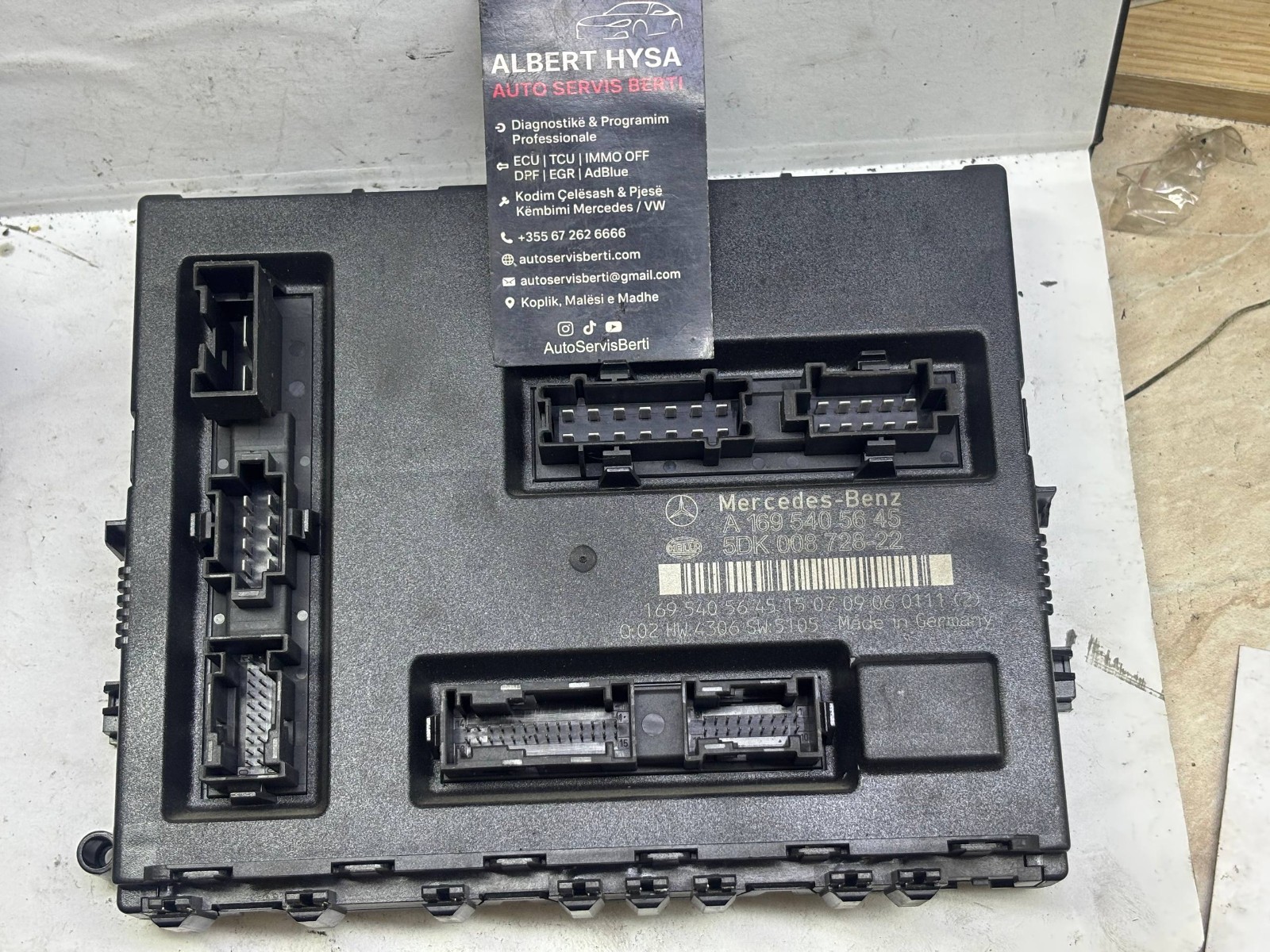 Mercedes A-Class W169 SAM BCM Control Module A1695405645 5DK008728-22