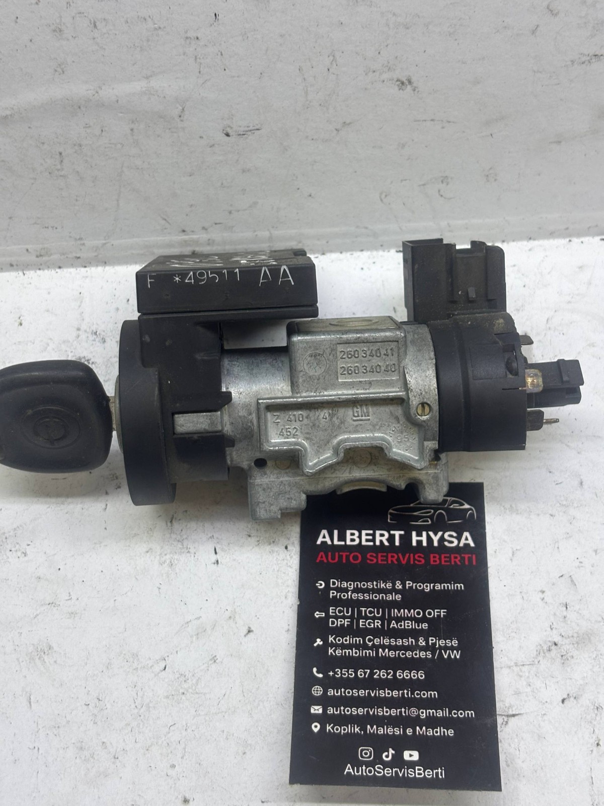 GM Ignition Lock Cylinder w/ Key 26034041