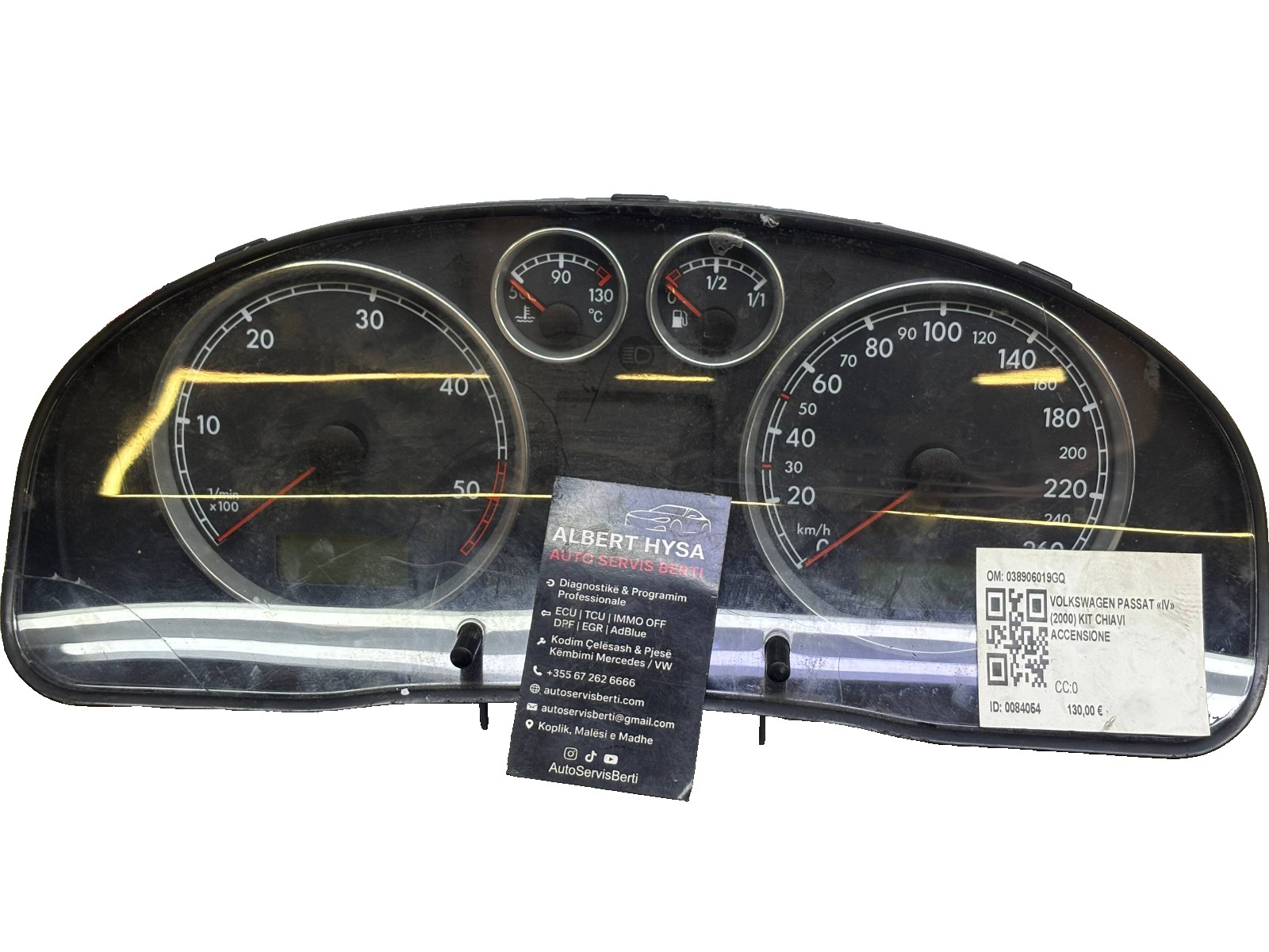 VW Passat B5 Instrument Cluster Speedometer VDO 3B0920827A V08 OEM