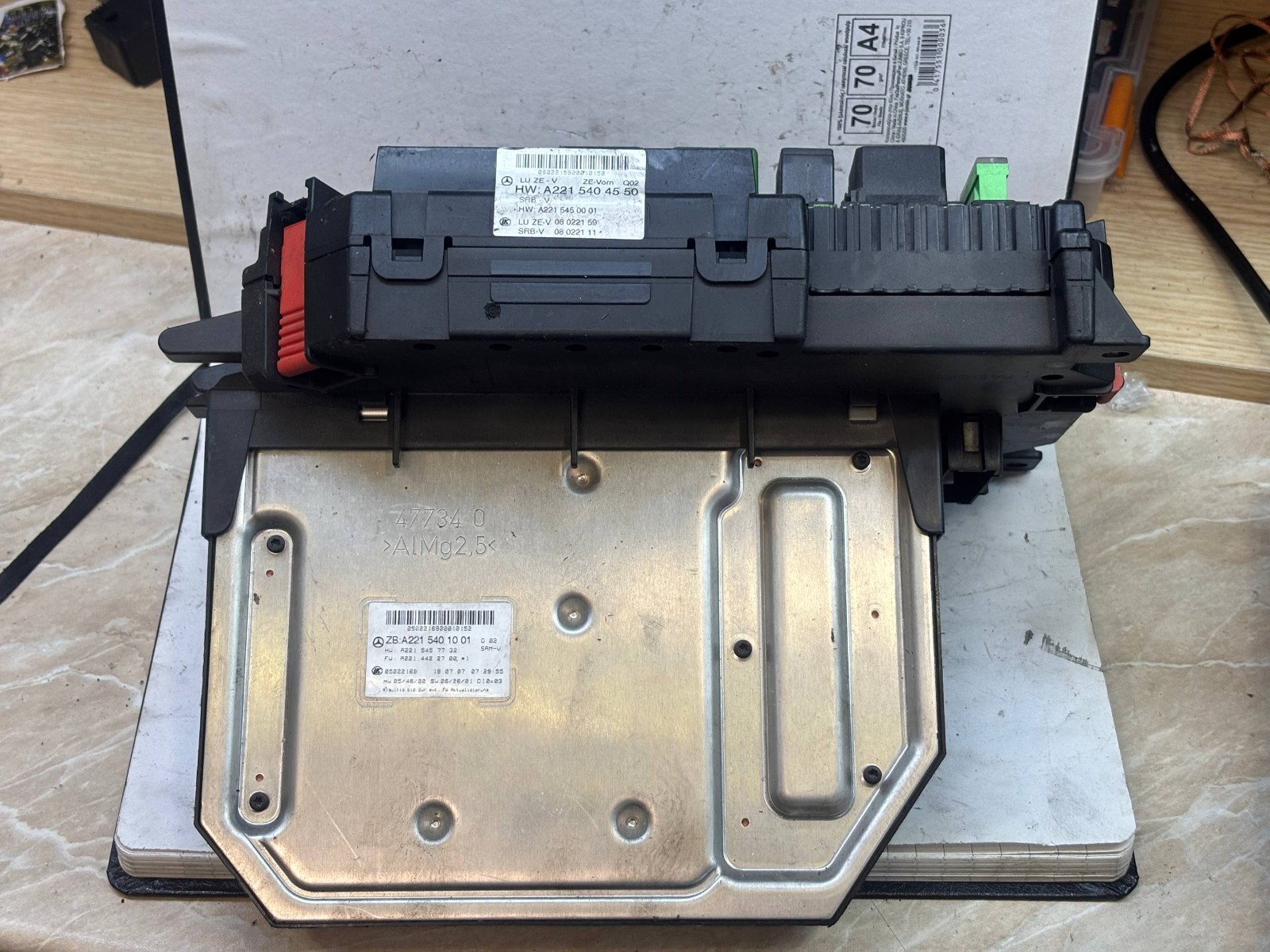 A2215457732 Mercedes-Benz SAM Control Module OEM