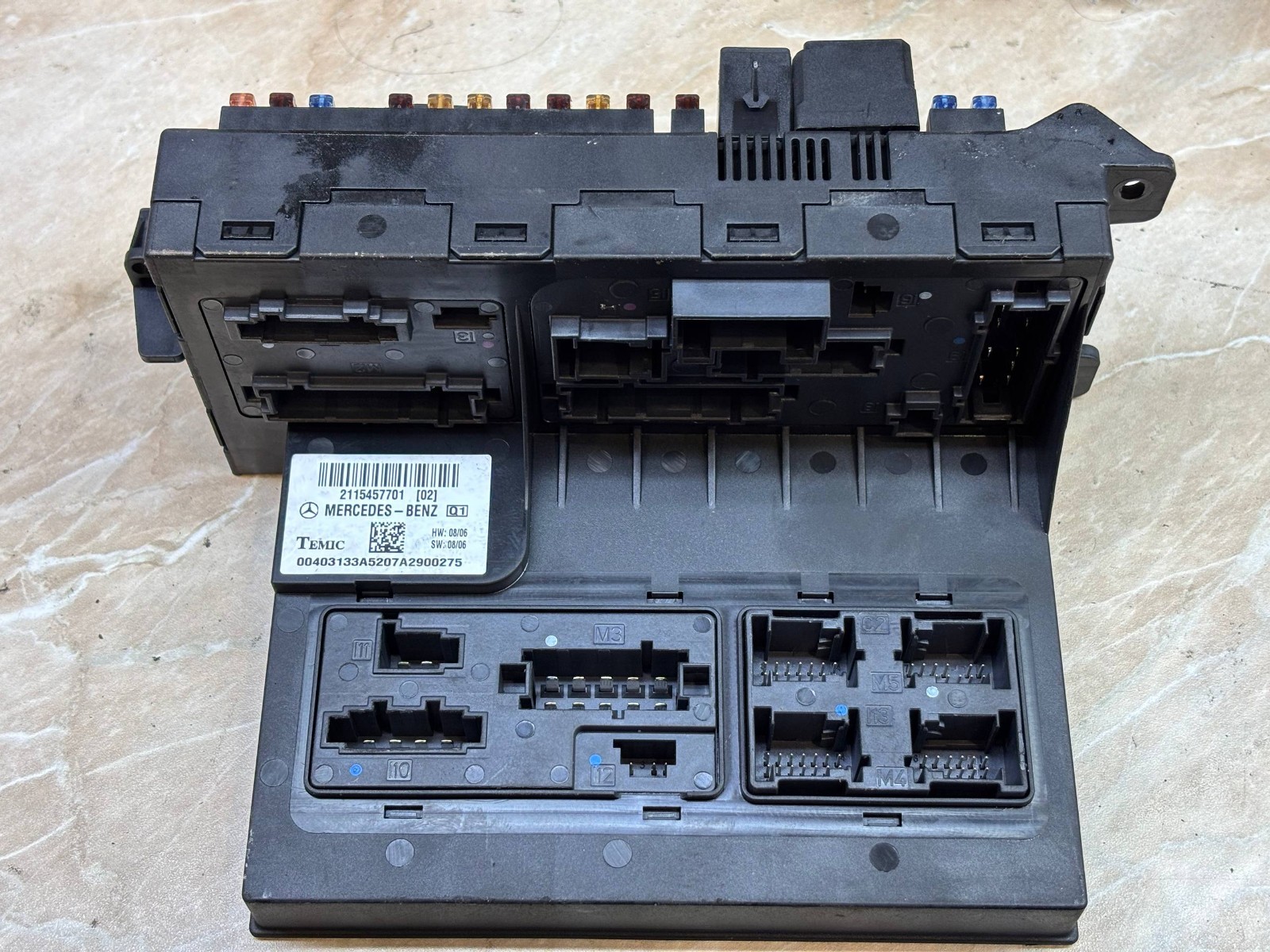 2115457701 02 Mercedes-Benz SAM Control Module OEM