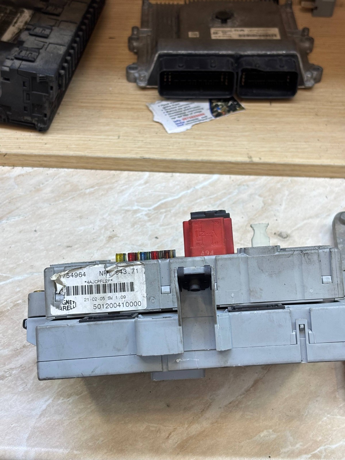 51744898 NPL Control Module OEM - Fuse kit