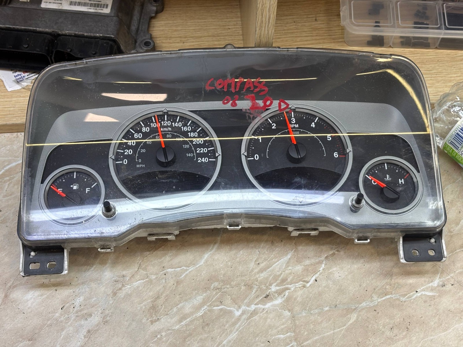 NOCLUBEZEL Instrument Cluster Speedometer 018AE 3011680 OEM