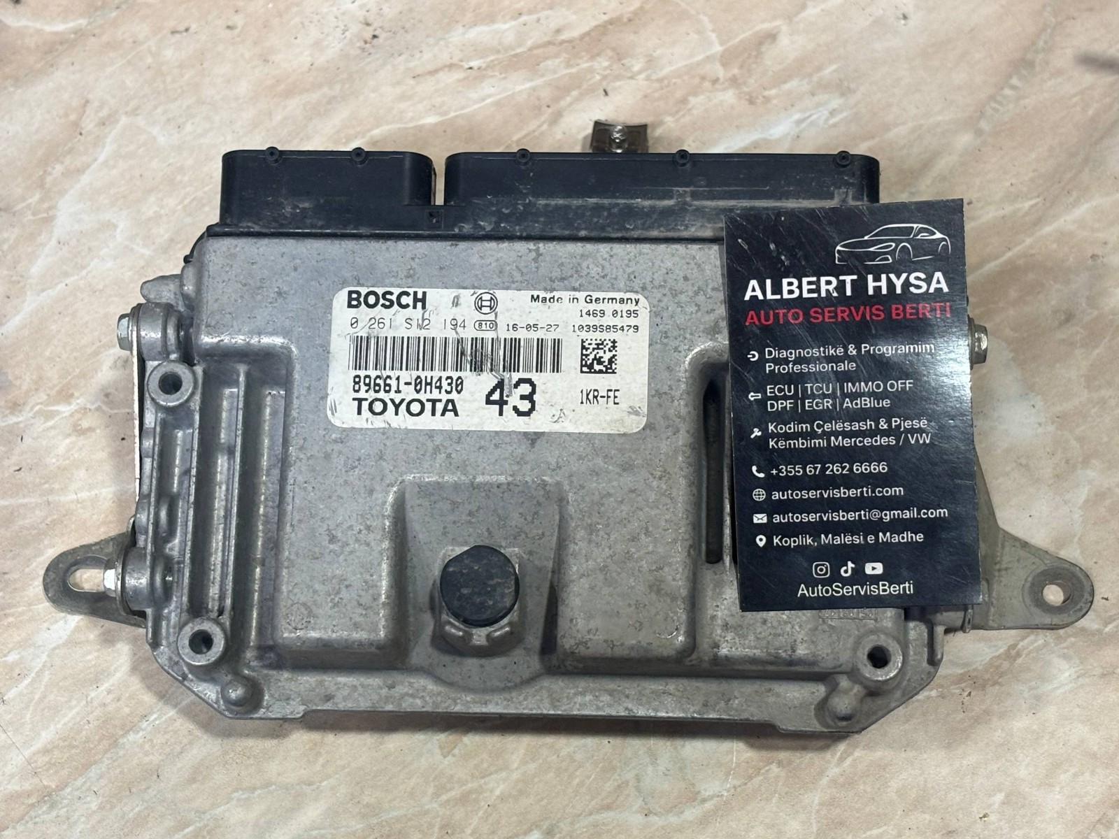Denso ECU 89661-42C10 175800-7743 Engine Control Unit