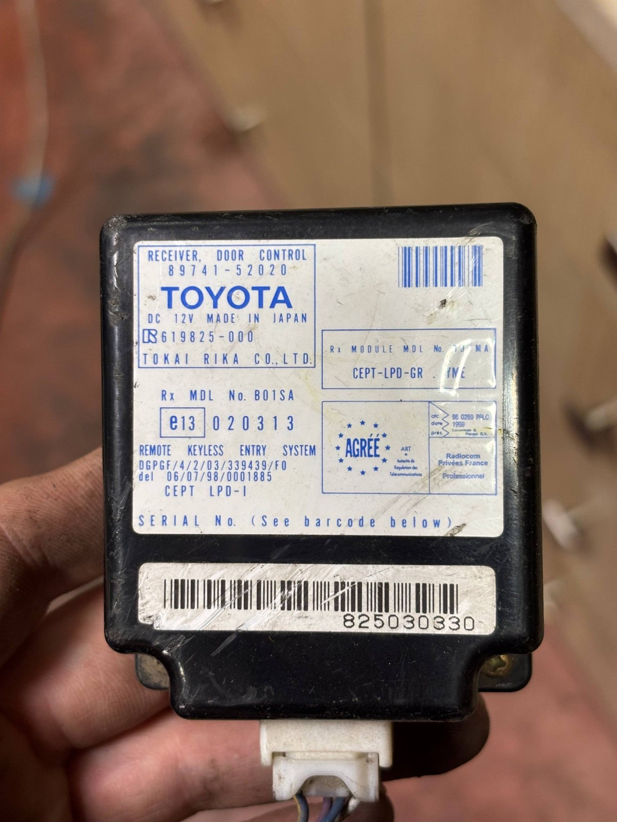 Toyota Door Control Receiver 89741-52020 Remote Keyless Entry CEPT-LPD-GR OEM