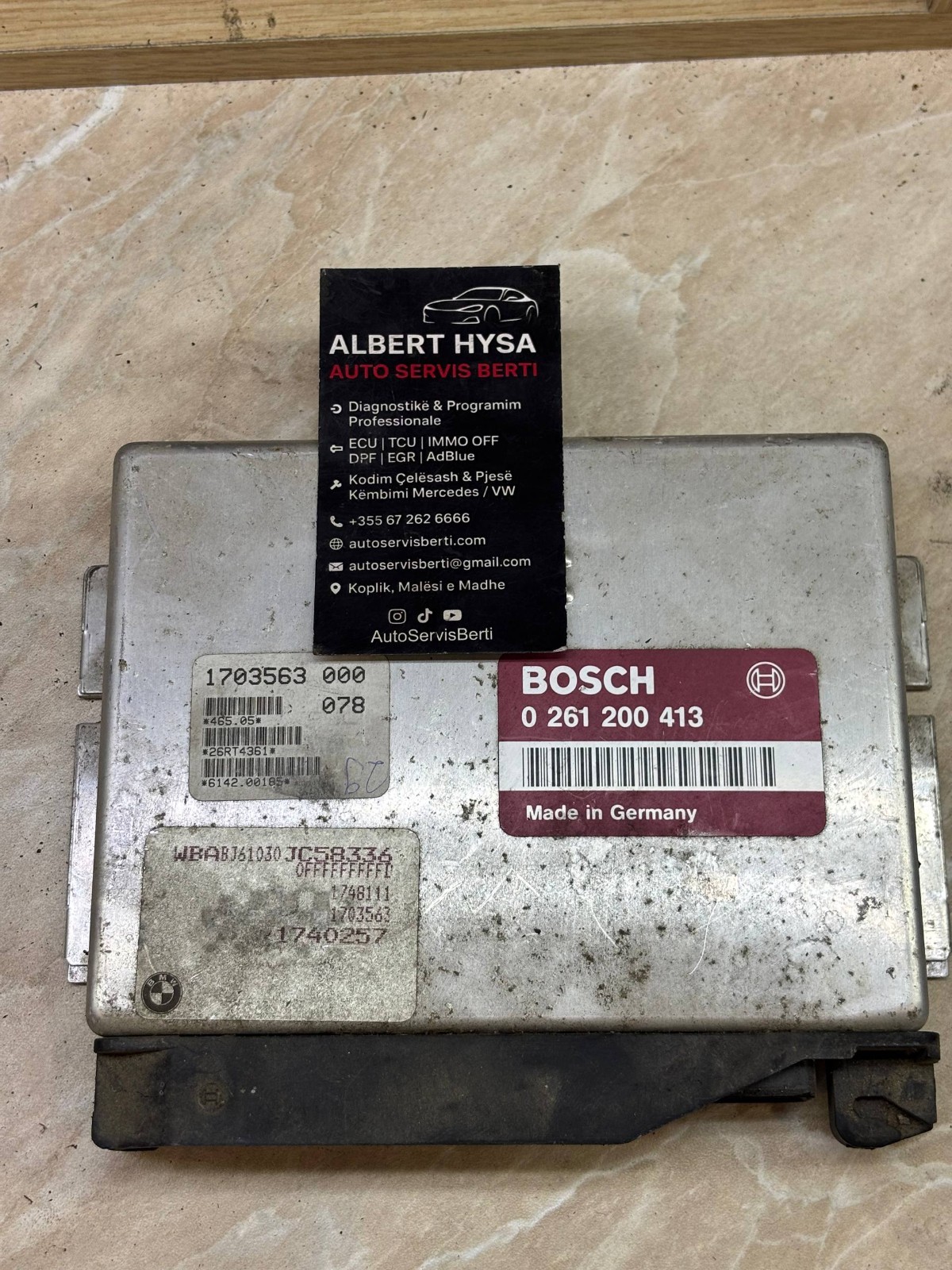 Bosch Engine ECU 1703563 000 0261200413