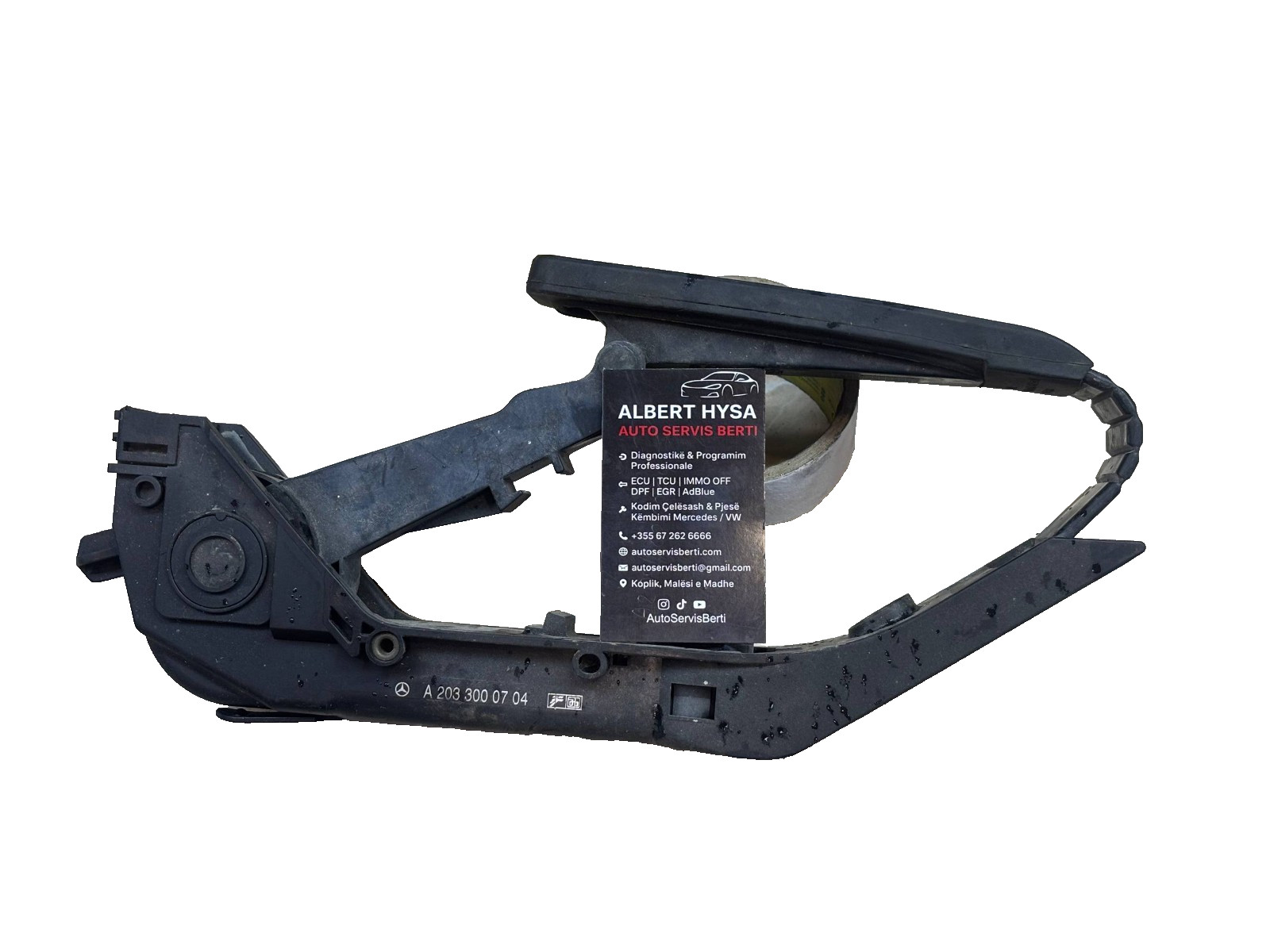 Mercedes-Benz C-Class W203 Accelerator Gas Pedal Assembly OEM A2033000704