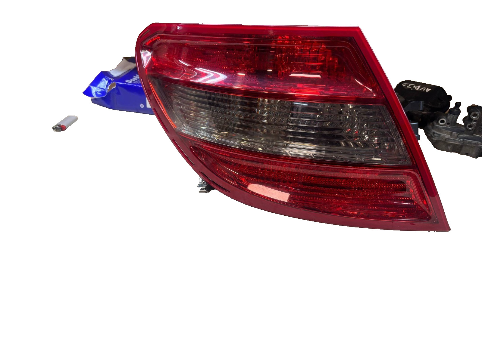 Mercedes W204 C-class Cdi Saloon Rear Light A2048202964L - LEFT